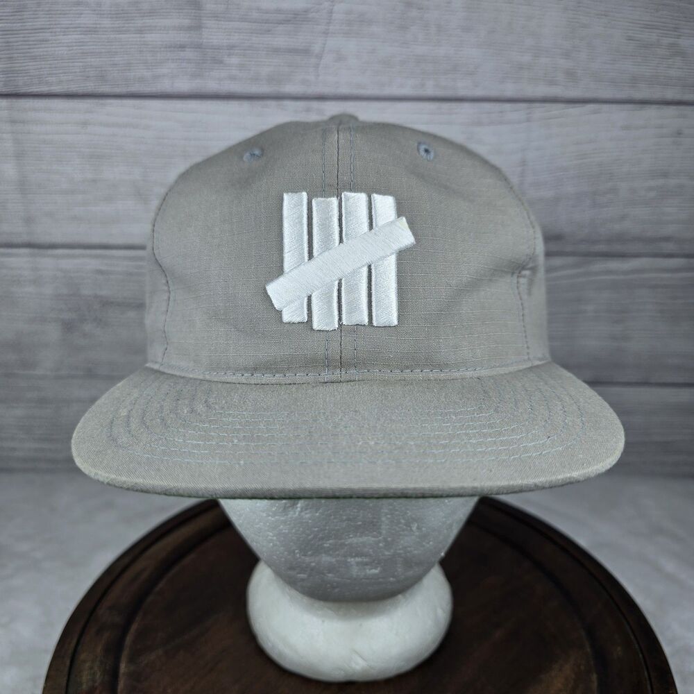 Undefeated Icon Hat Snapback Gray OSFM Skater Streetwear Hypebeast Sneakerhead